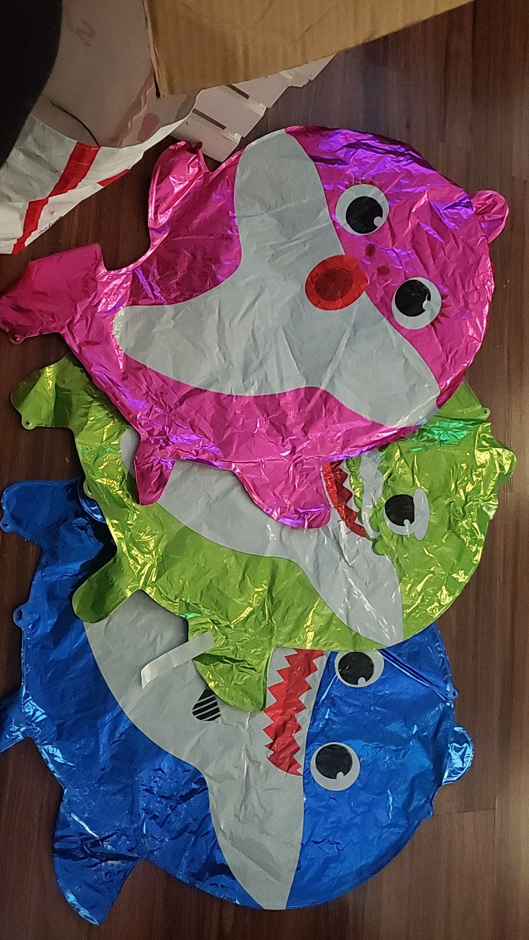 Baby shark balloons