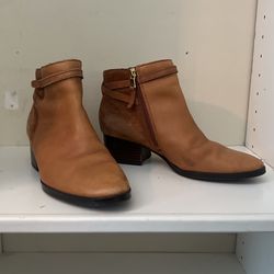 Ralph Lauren Boots 8.5