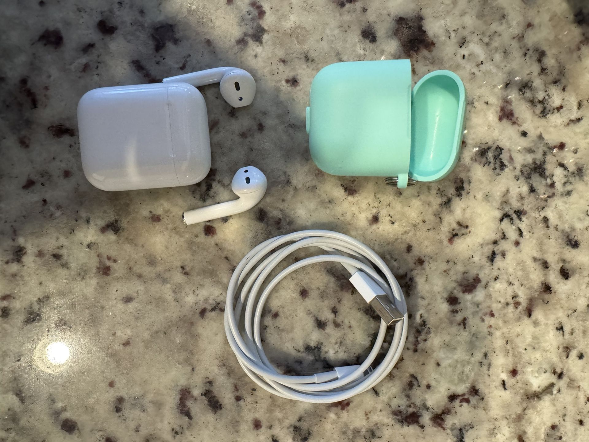 Apple AirPods Gen 2 Authentic