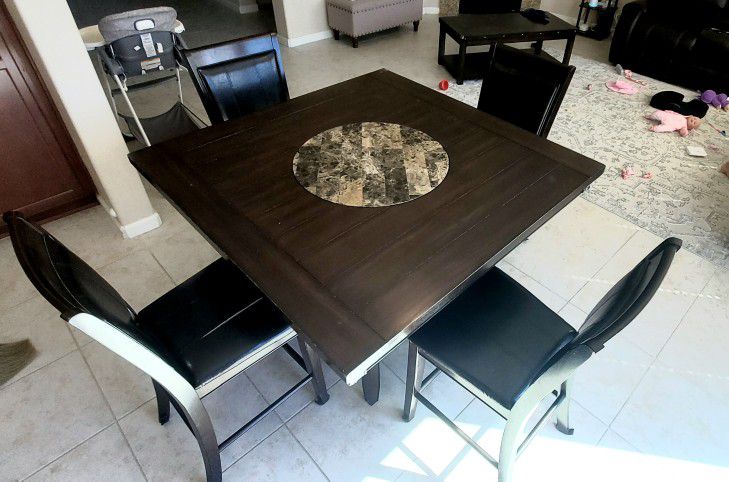 4 Chair Dining Table with Lazy Susan inset