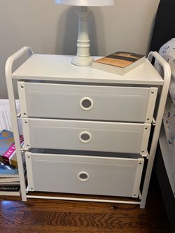 Bed side table / drawer