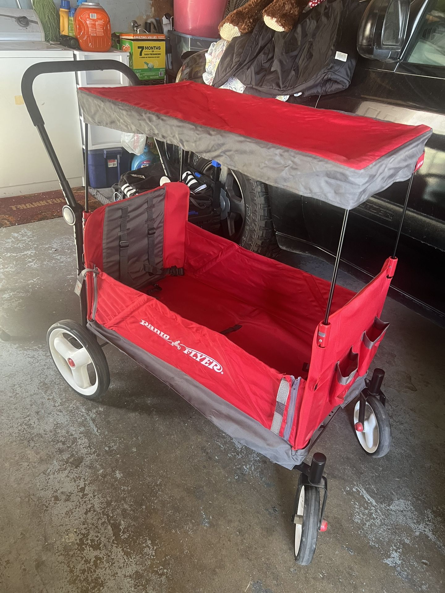 Radio Flyer Wagon