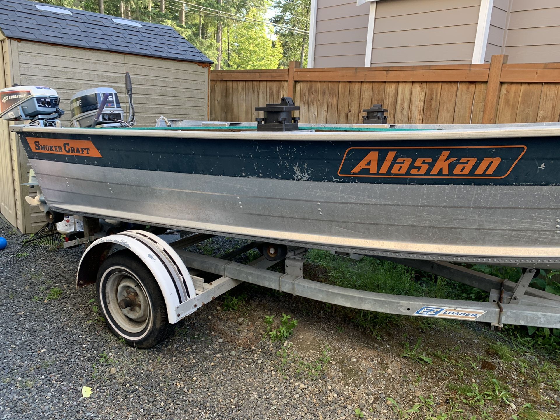 Smoker craft Alaskan 15 ft with trailer for Sale in Federal Way, WA
