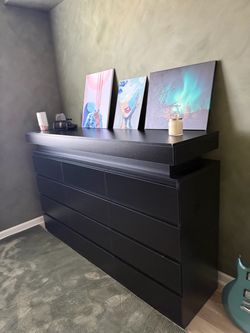 Black Dresser