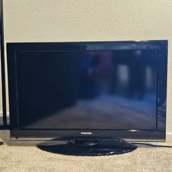 TV (32 Inch) Toshiba