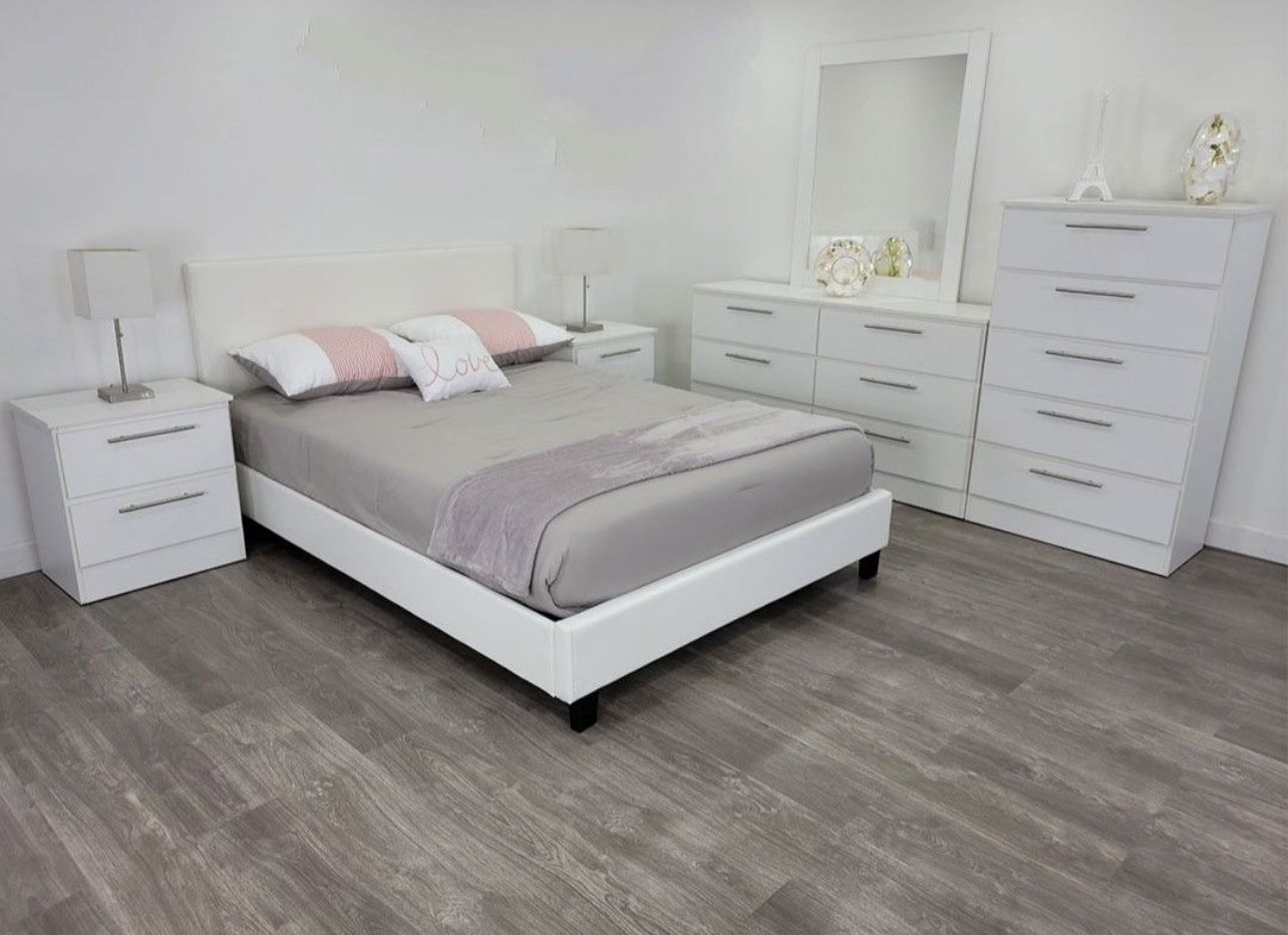 Bedroom Set - Juego De Cuarto