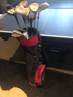 13 golf clubs ( Lynx , Northwestern , Spalding ) + nice mizuno golf bag ALL= $120