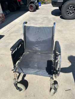 Invacare Tracer SX5 Manual Wheelchair Durable Folding Chair