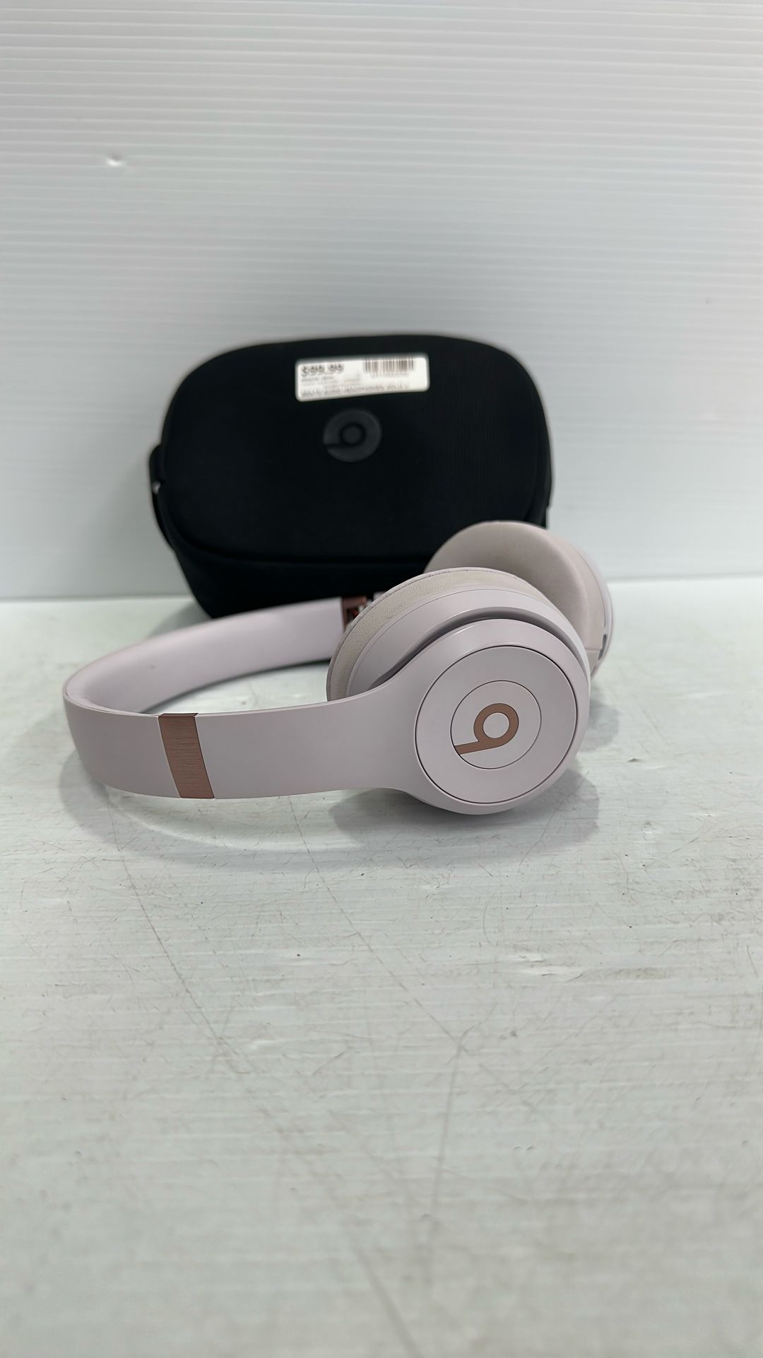 Beats Solo 4