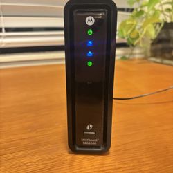 Motorola SURFboard SBG6580 Cable Modem Wi-Fi Router