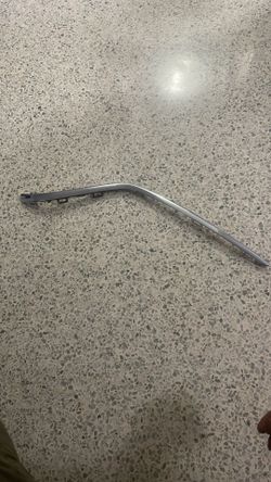 Mercedes GLE trim piece front bumper 2020 - 2023