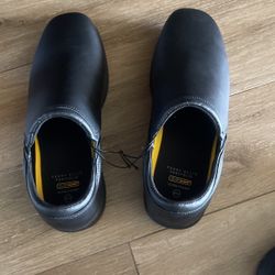 Size 10 Man Size Perry Ellis Portfolio New Asking $20