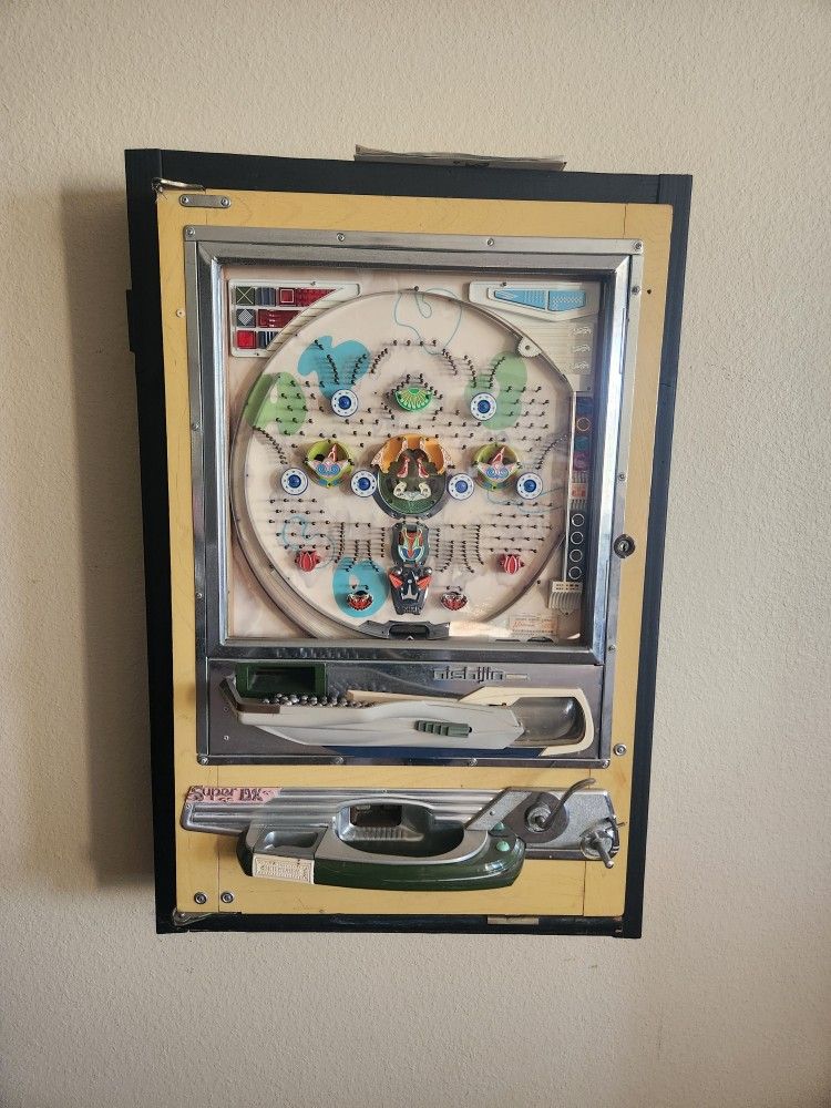 Vintage 1975 Super DX Nishjin Pachinco Machine