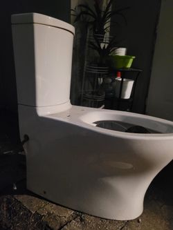 Kohler Toilet Like New