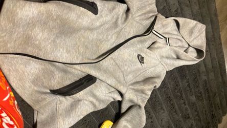 Nike tech