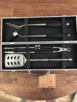 Williams Sonoma barbecue set
