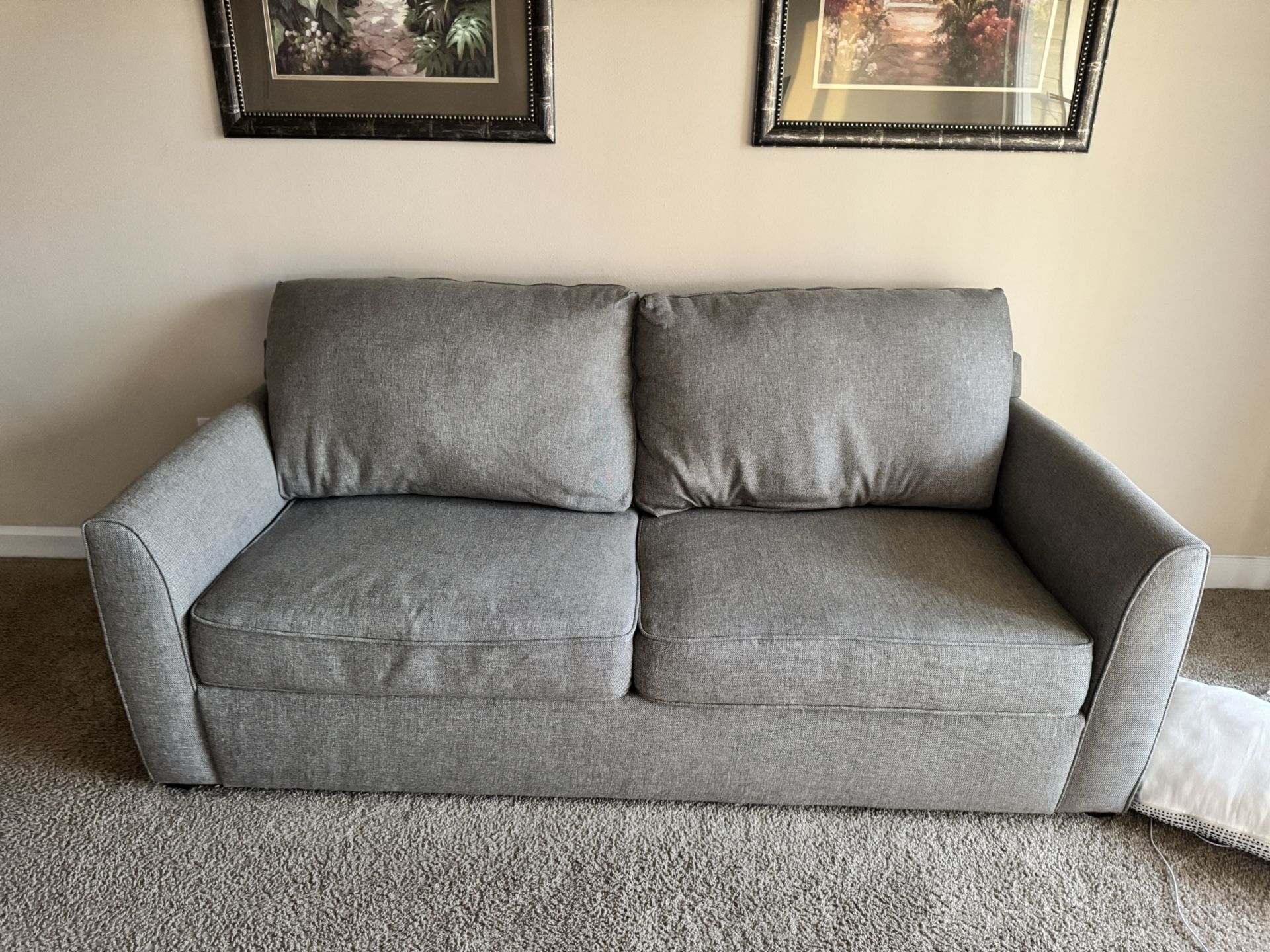 City Furniture Sofa Couch /bed