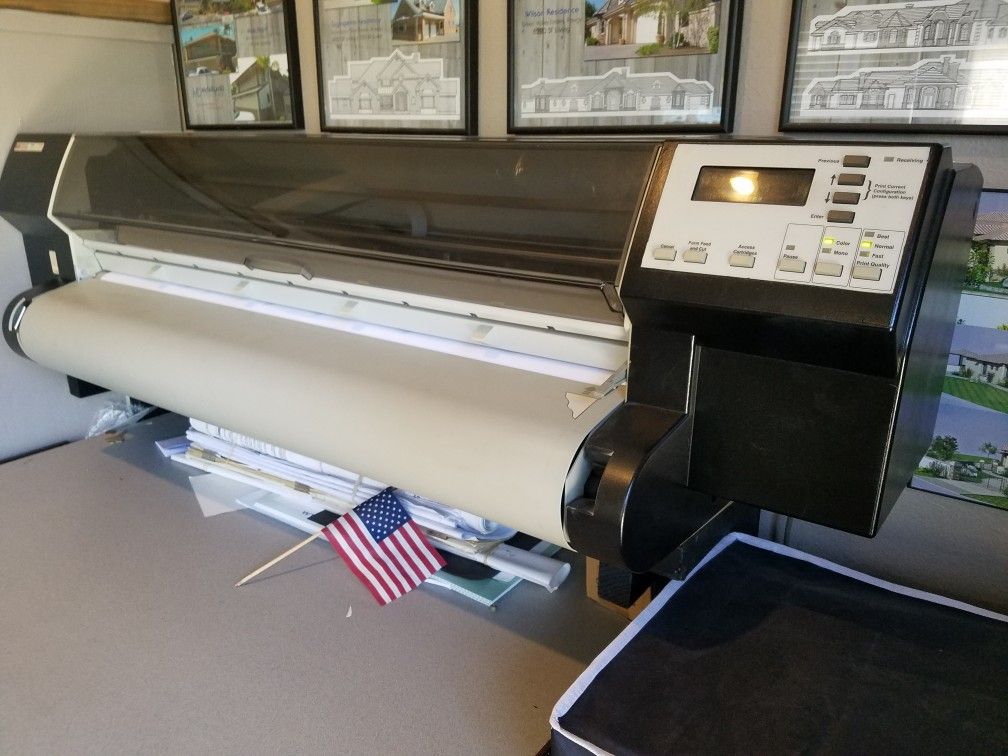 HP DesignJet 755CM- 36" Plotter/printer