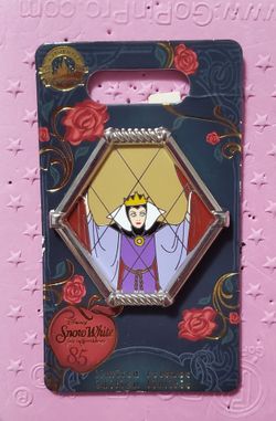 Disney Snow White 85th Anniversary Evil Queen Hexagon Window Pin LR