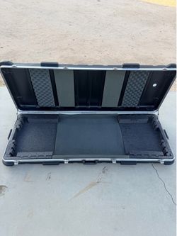 Huge SKB heavy duty Case