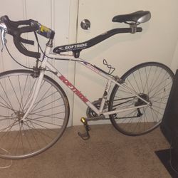 SoftRide Norwester Road Bike 