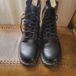 Doc Martens size 7