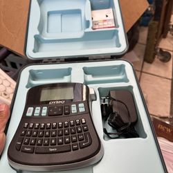 Dymo Lablemanager 210D Lable maker
