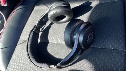 Skull candy headphones