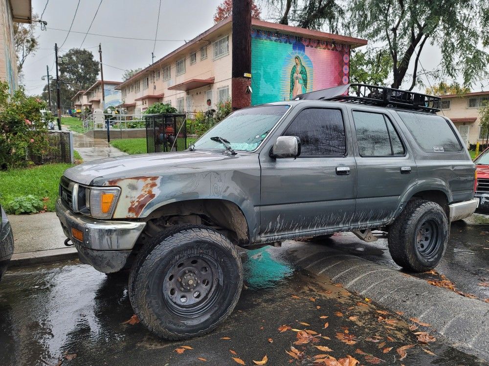 Toyota 4Runner 1990