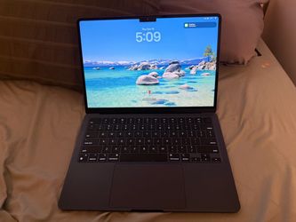MacBook Air M2