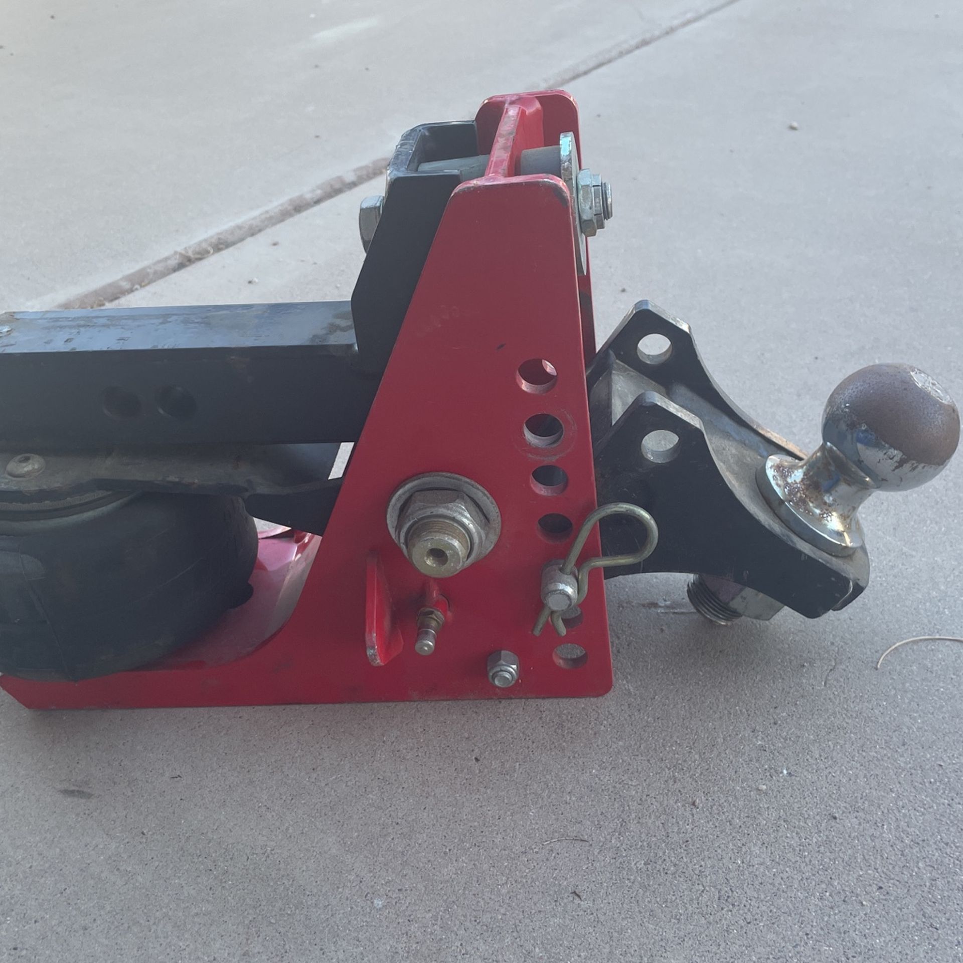 Air Ride Trailer Hitch for Sale in Mesa, AZ OfferUp