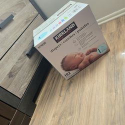 Kirkland Diapers Size 1