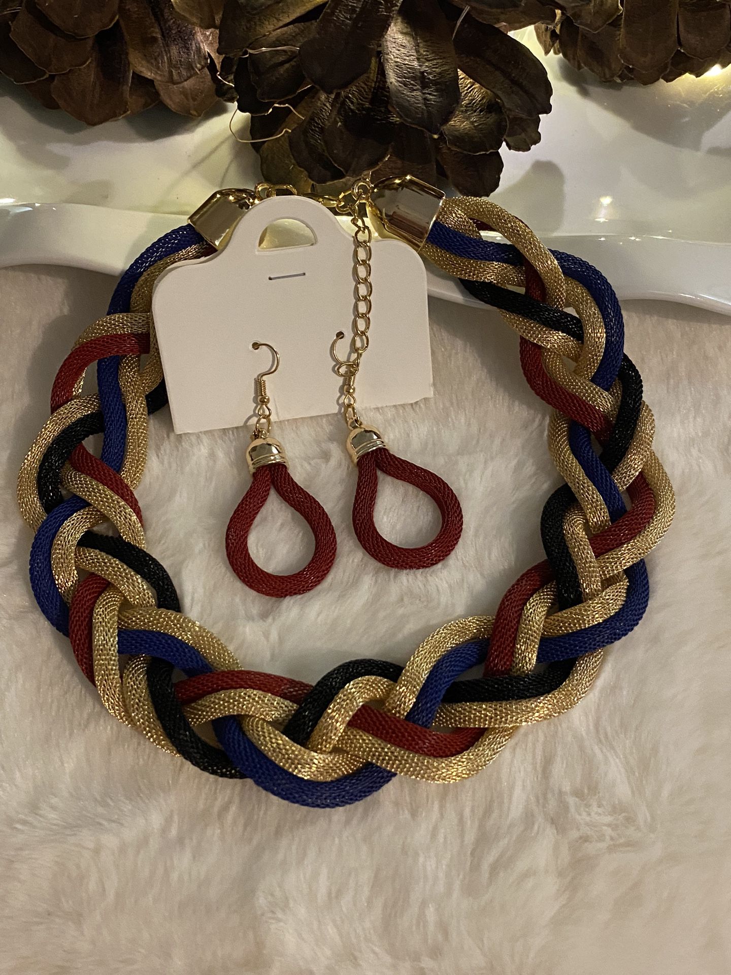Necklace Set