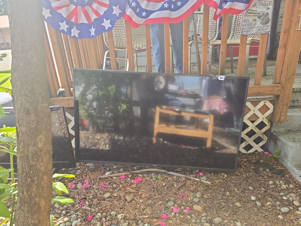 55 Inch Smasung Smar TV 1080p $60