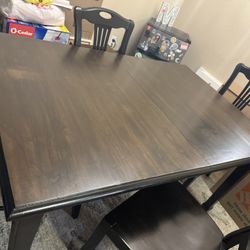 Heavy Wood Table ( Does Come With Extender) 