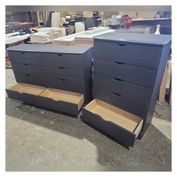 Dresser set