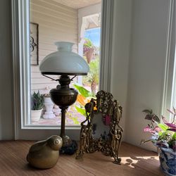 Vintage and modern items, ask for price