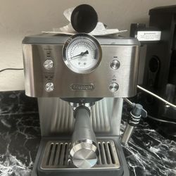Delonghi Espresso Machine 