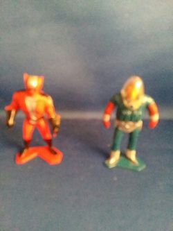 Vintage Tootsie Toy figures