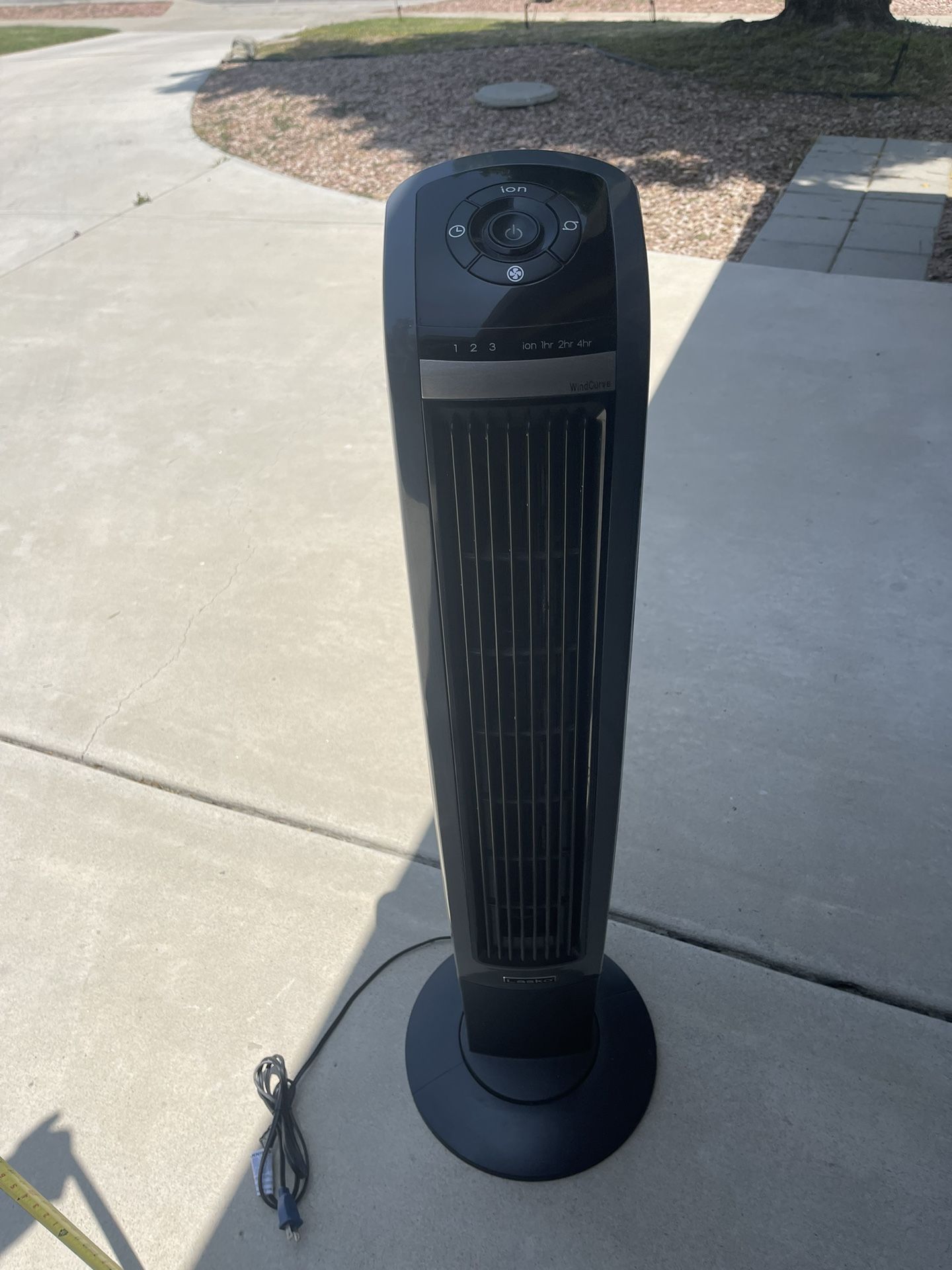 Lasko 42" Wind Curve Tower Fan with Ionizer T42902, Charcoal/Gray