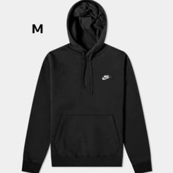New Women's Hoodie/Sweater Size Medium From Nike 