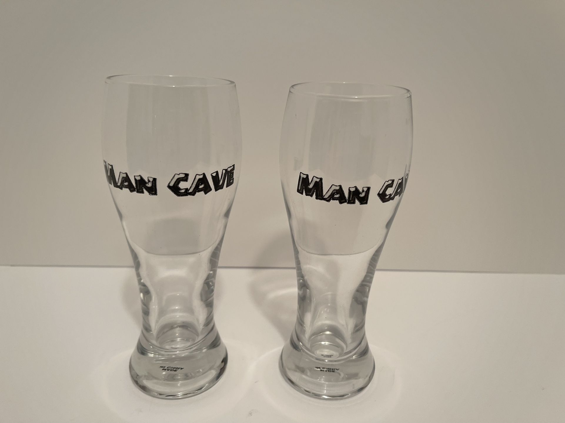 Set Of 2 , 8oz Glasses , Clear Glass, Man Cave Decal