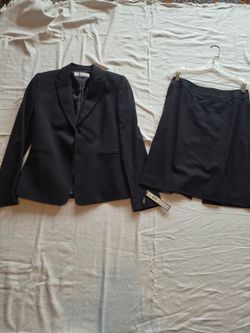 New Womans Skirt Suit