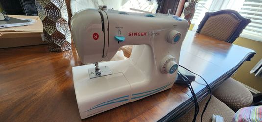SINGER Simple - sewing machine