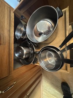 Faberware aluminum pan set