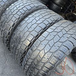4 used tires Lt275 70r18 Cooper Dicoverer AT3 $180.00 ALL 4