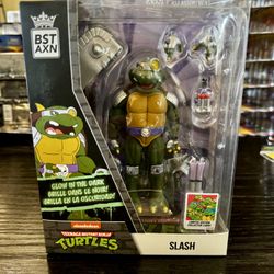 Teenage Mutant Ninja Turtles “Slash” (Glow In The Dark)