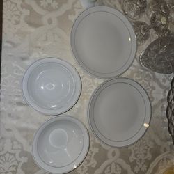 4 Place Setting BOWLS & PLATES