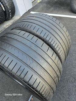 Only 2 used  315 35r22 pireli pzero$150.00