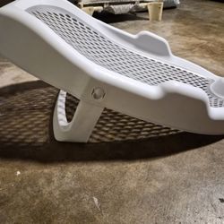 Lulyboo Collapsible Infant Bath Support